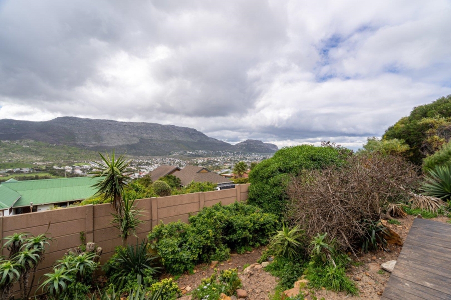3 Bedroom Property for Sale in Fish Hoek Western Cape